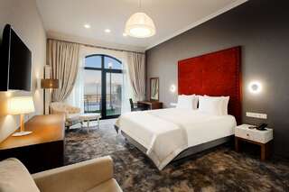 Отель Akhasheni Wine Resort & Spa Gurjaani Двухместный номер с 1 кроватью или 2 отдельными кроватями, вид на горы-1